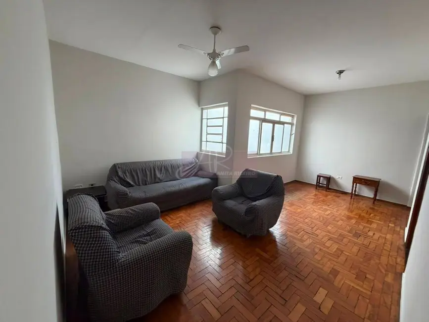 Foto 5 de Casa com 4 quartos à venda, 275m2 em Centro, Pouso Alegre - MG