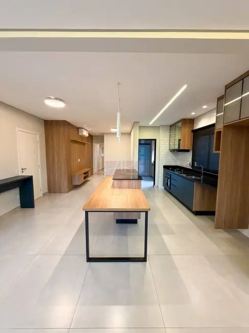 Foto 2 de Apartamento com 3 quartos à venda, 113m2 em Pouso Alegre - MG