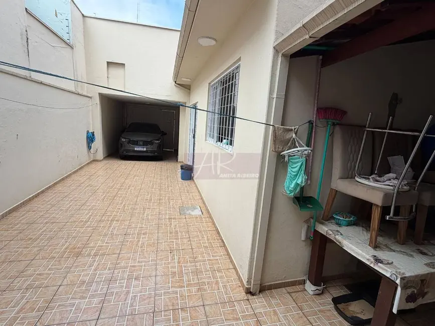 Foto 8 de Casa com 3 quartos à venda, 191m2 em Centro, Pouso Alegre - MG