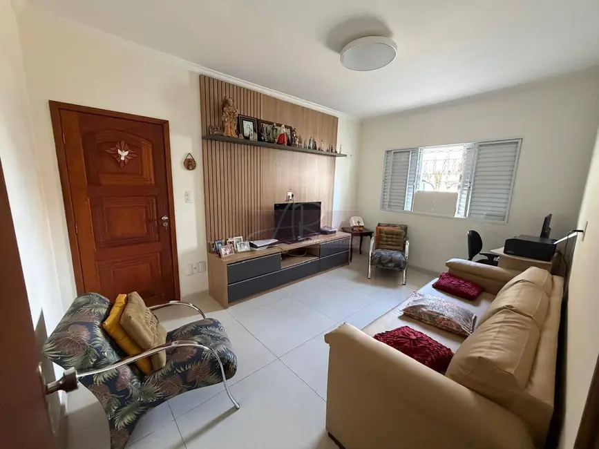 Foto 1 de Casa com 3 quartos à venda, 191m2 em Centro, Pouso Alegre - MG