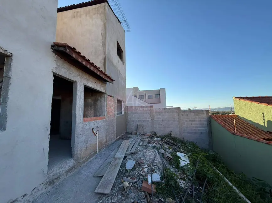 Foto 5 de Casa com 3 quartos à venda, 125m2 em Santo Expedito IV, Pouso Alegre - MG