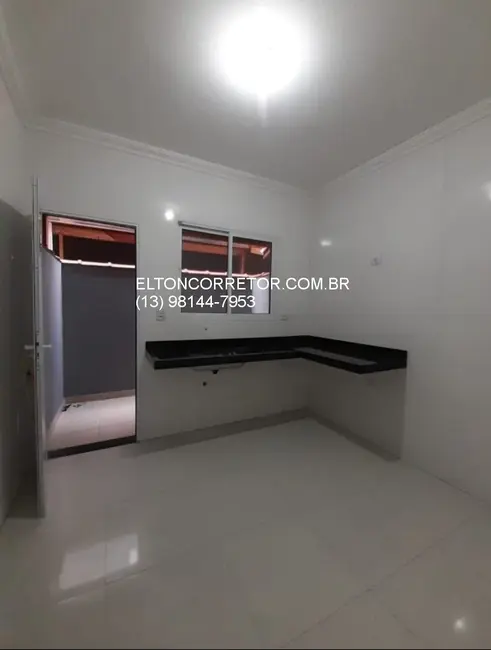 Foto 6 de Sobrado com 2 quartos à venda, 58m2 em Praia Grande - SP