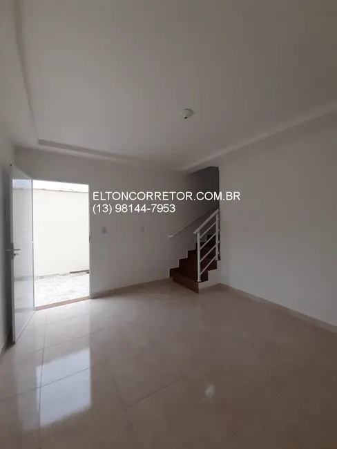 Foto 6 de Sobrado com 2 quartos à venda, 67m2 em Ribeirópolis, Praia Grande - SP