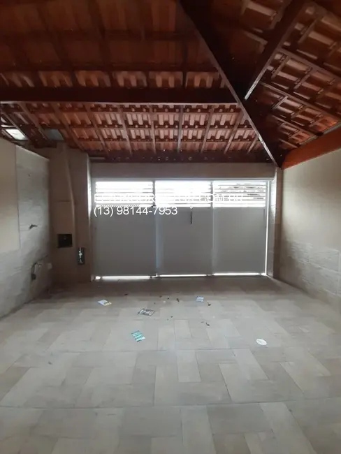Foto 2 de Casa com 2 quartos à venda, 80m2 em Quietude, Praia Grande - SP