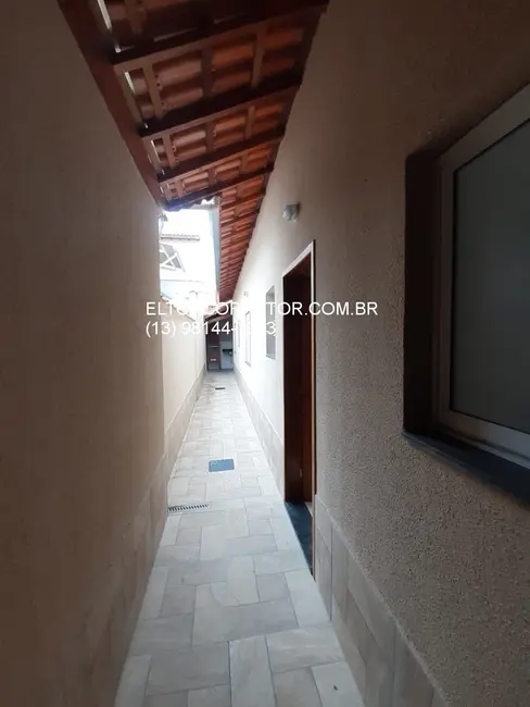 Casa com 2 quartos à venda, 80m2 em Quietude, Praia Grande - SP - imagem 4 Foto 4 de Casa com 2 quartos à venda, 80m2 em Quietude, Praia Grande - SP