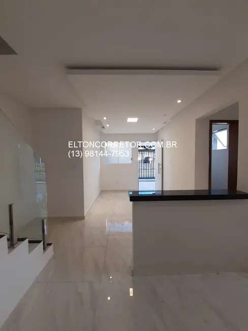 Sobrado com 2 quartos à venda, 50m2 em Quietude, Praia Grande - SP - imagem 8 Foto 8 de Sobrado com 2 quartos à venda, 50m2 em Quietude, Praia Grande - SP