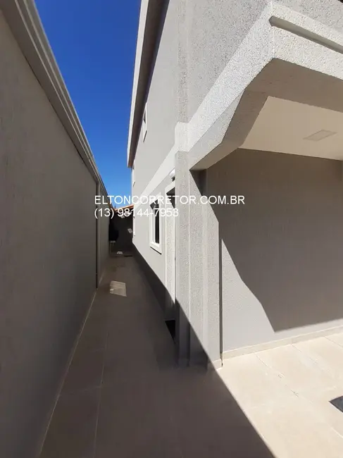 Foto 3 de Sobrado com 2 quartos à venda, 60m2 em Caiçara, Praia Grande - SP