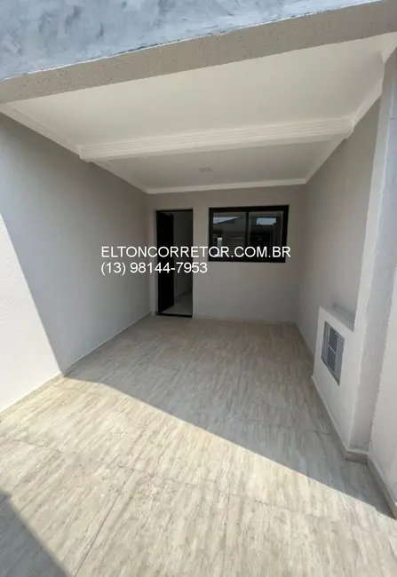 Foto 2 de Sobrado com 2 quartos à venda, 62m2 em Praia Grande - SP