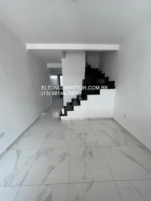 Foto 3 de Sobrado com 2 quartos à venda, 62m2 em Praia Grande - SP