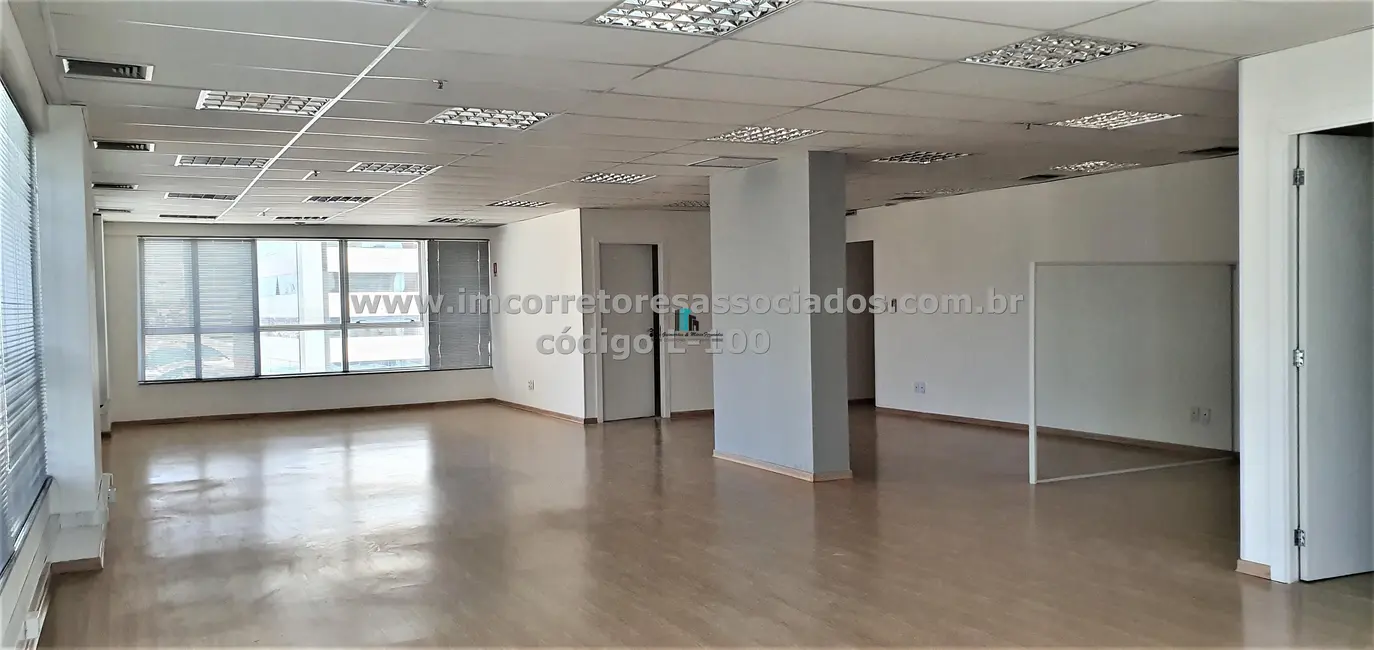 Foto 2 de Sala Comercial para alugar, 220m2 em Caminho das Árvores, Salvador - BA