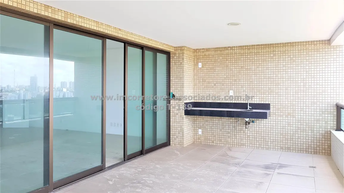 Apartamento com 4 quartos à venda, 211m2 em Federação, Salvador - BA - imagem 5 Foto 5 de Apartamento com 4 quartos à venda, 211m2 em Federação, Salvador - BA