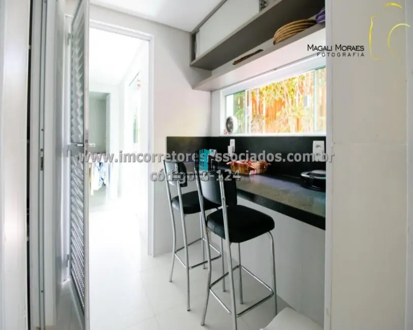 Foto 9 de Casa de Condomínio com 5 quartos à venda, 400m2 em Camacari - BA