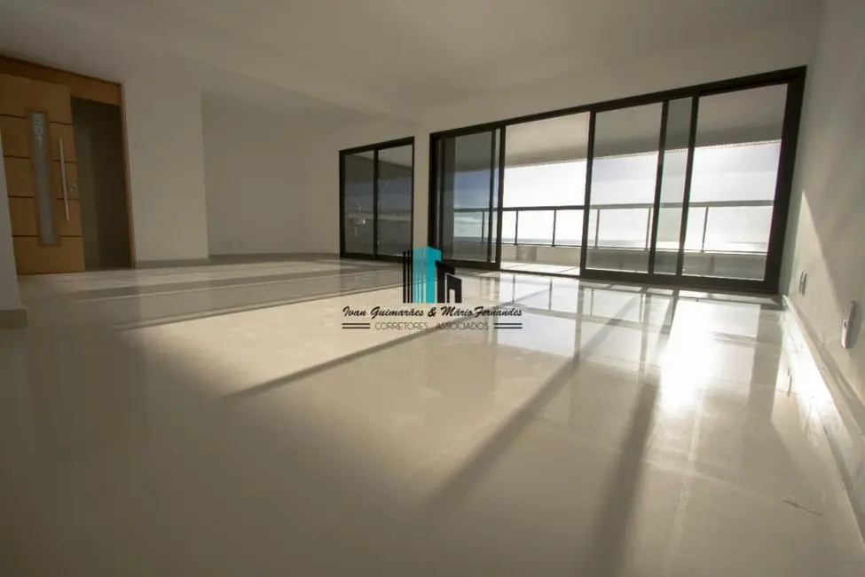 Foto 2 de Apartamento com 4 quartos à venda, 282m2 em Rio Vermelho, Salvador - BA