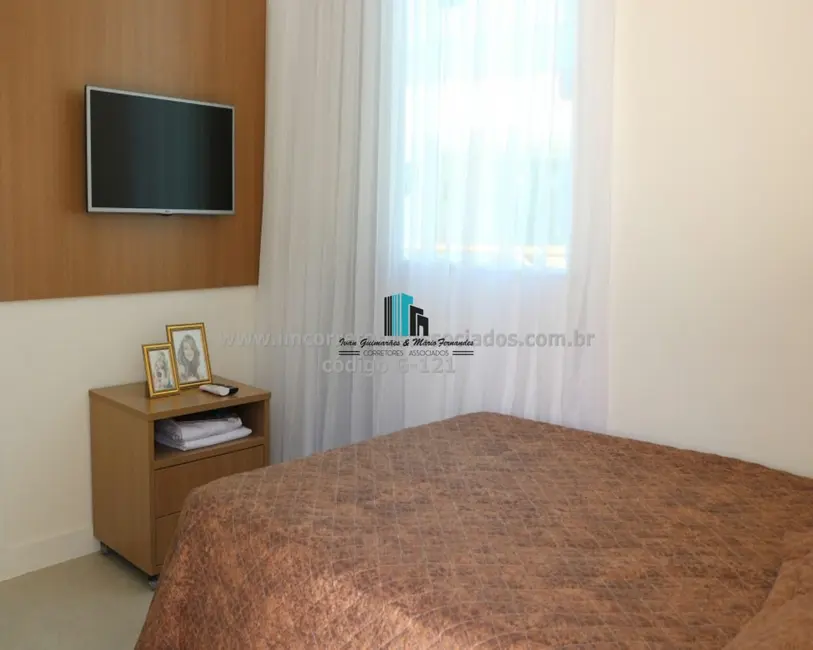 Foto 9 de Casa de Condomínio com 5 quartos à venda, 300m2 em Camacari - BA