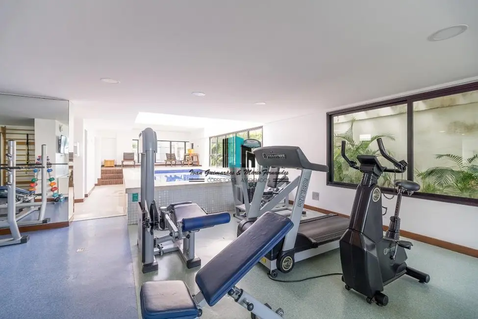 Foto 8 de Apartamento com 4 quartos à venda em Barra, Salvador - BA