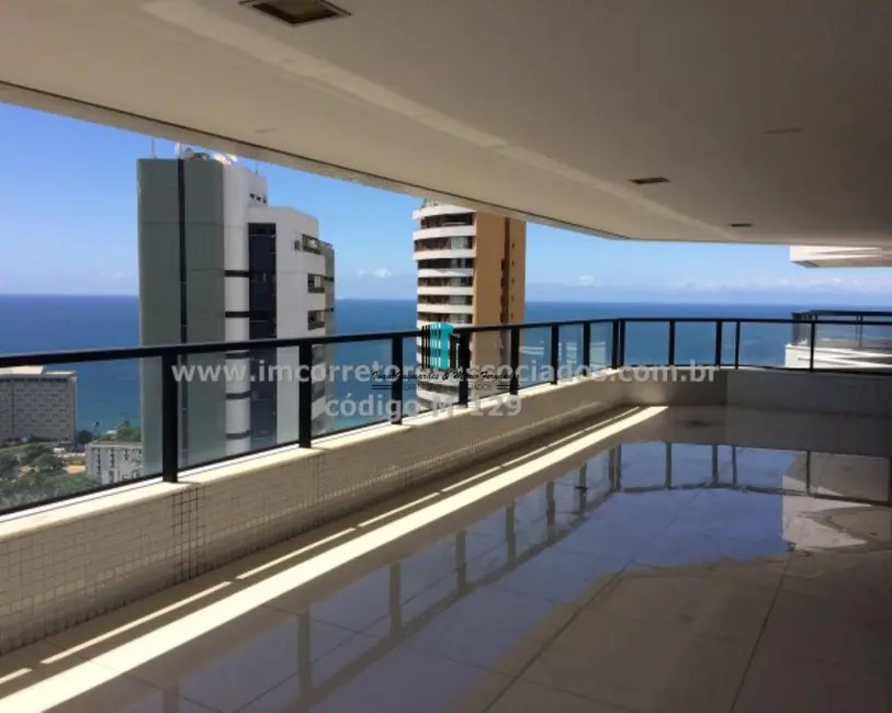 Foto 2 de Apartamento com 3 quartos à venda, 275m2 em Ondina, Salvador - BA
