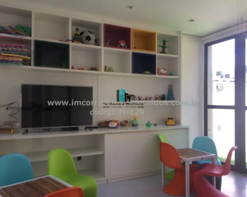 Apartamento com 3 quartos à venda, 275m2 em Ondina, Salvador - BA - imagem 8 Foto 8 de Apartamento com 3 quartos à venda, 275m2 em Ondina, Salvador - BA