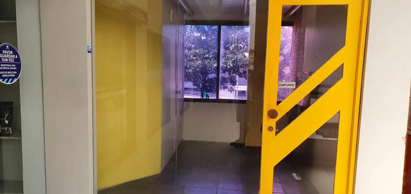 Foto 2 de Apartamento à venda, 36m2 em Costa Azul, Salvador - BA