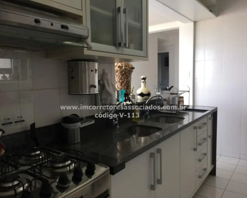 Apartamento com 4 quartos à venda em Pituba, Salvador - BA - imagem 6 Foto 6 de Apartamento com 4 quartos à venda em Pituba, Salvador - BA