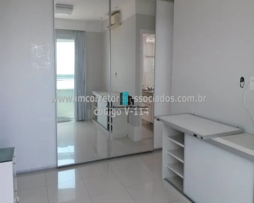 Foto 3 de Apartamento com 4 quartos para alugar, 207m2 em Patamares, Salvador - BA