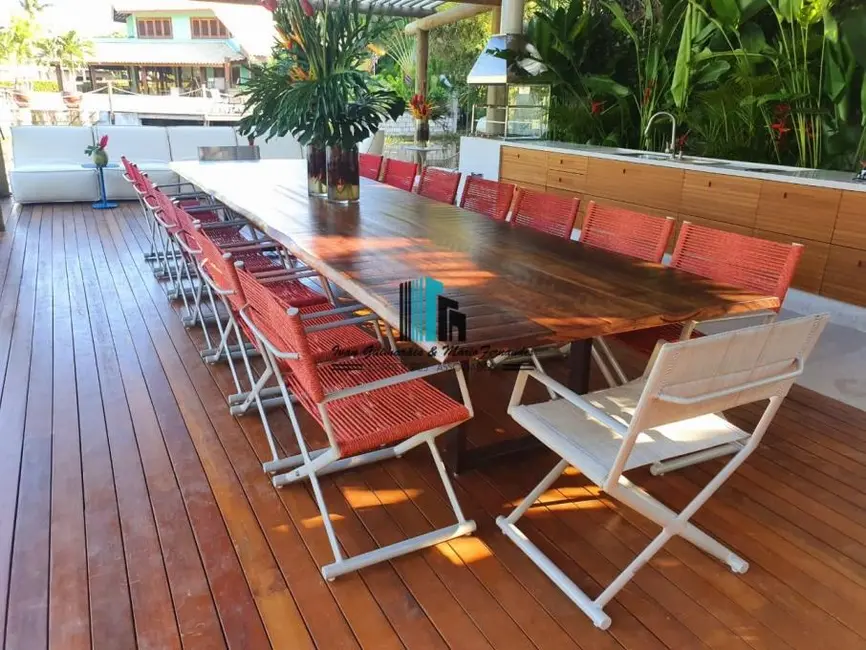 Foto 4 de Casa de Condomínio com 4 quartos para alugar, 1800m2 em Camacari - BA