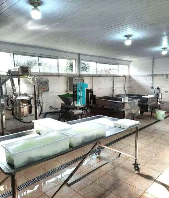 Foto 8 de Fazenda / Haras à venda, 299m2 em Centro, Santana Do Itarare - PR