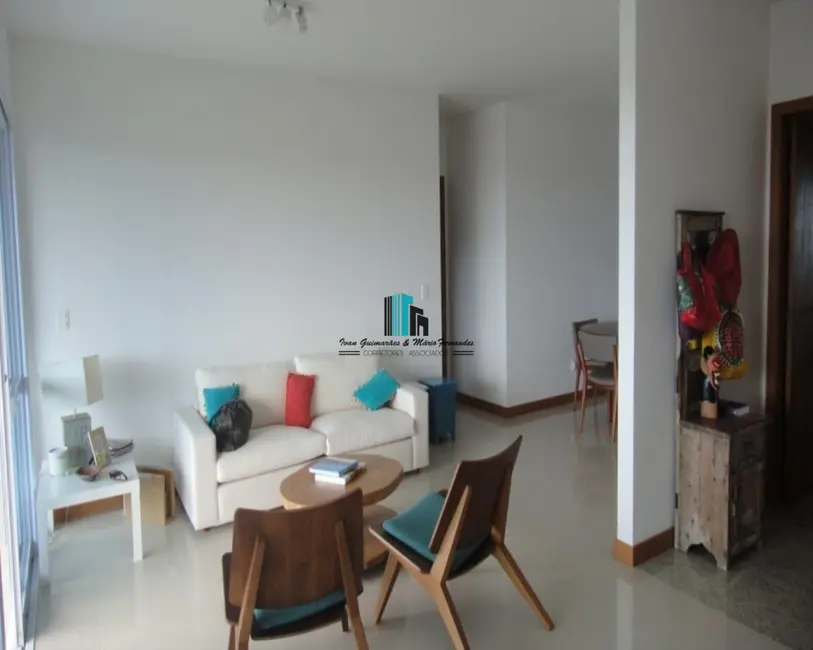 Foto 8 de Apartamento com 4 quartos à venda em Patamares, Salvador - BA