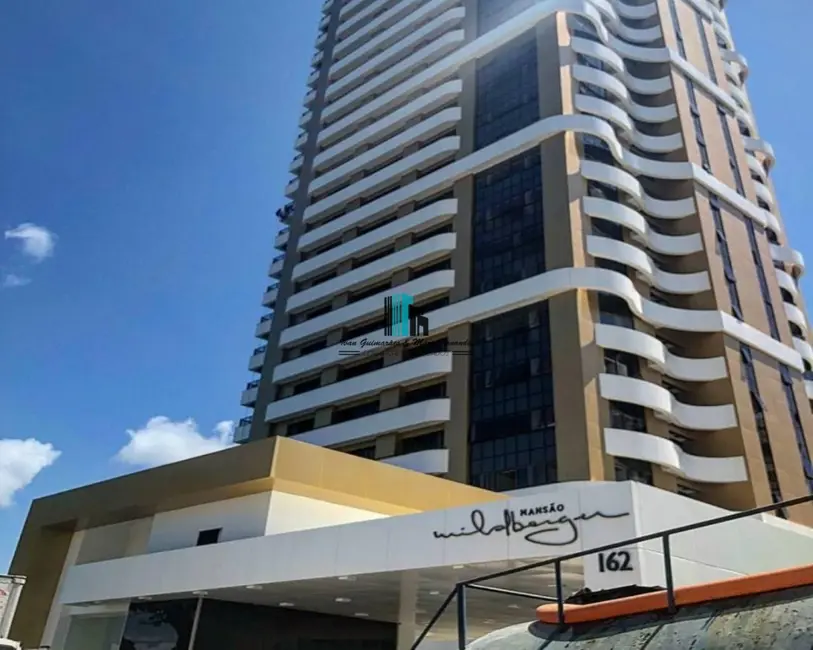 Apartamento com 5 quartos à venda, 460m2 em Vitória, Salvador - BA - imagem 6 Foto 6 de Apartamento com 5 quartos à venda, 460m2 em Vitória, Salvador - BA