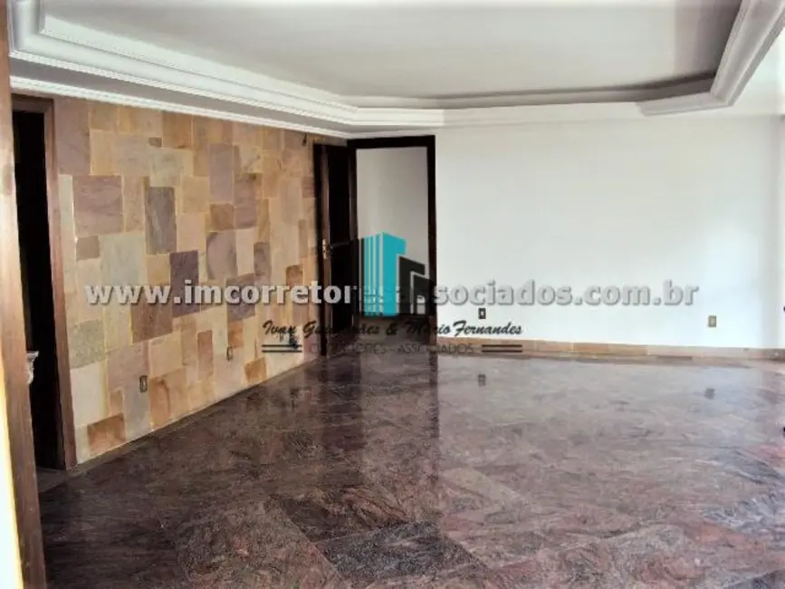 Foto 2 de Apartamento com 5 quartos à venda, 1025m2 em Horto Florestal, Salvador - BA