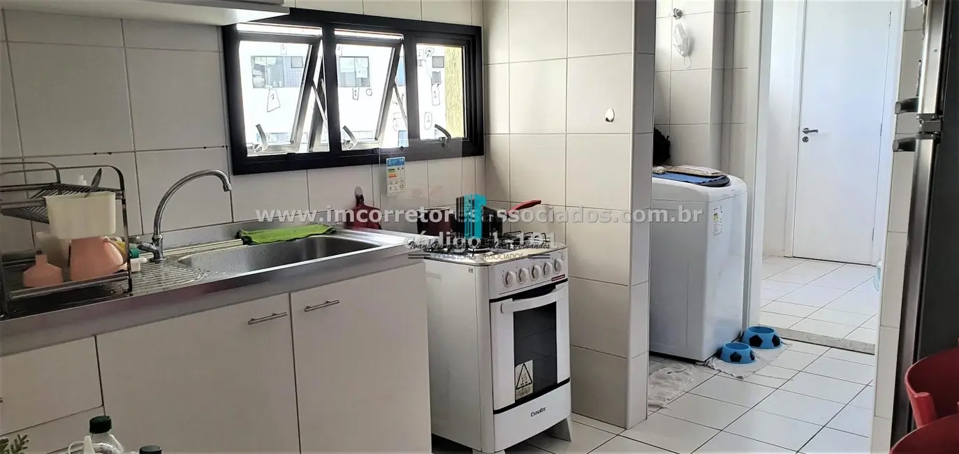 Foto 7 de Apartamento com 3 quartos à venda em Salvador - BA