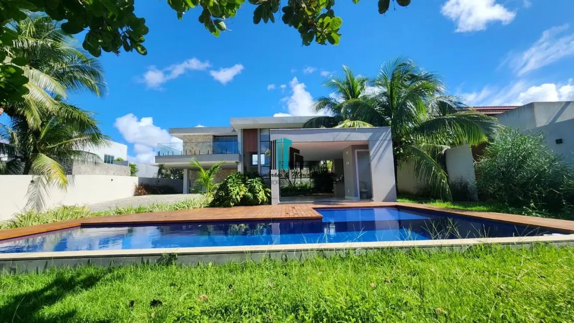 Foto 1 de Casa de Condomínio à venda, 900m2 em Camacari - BA