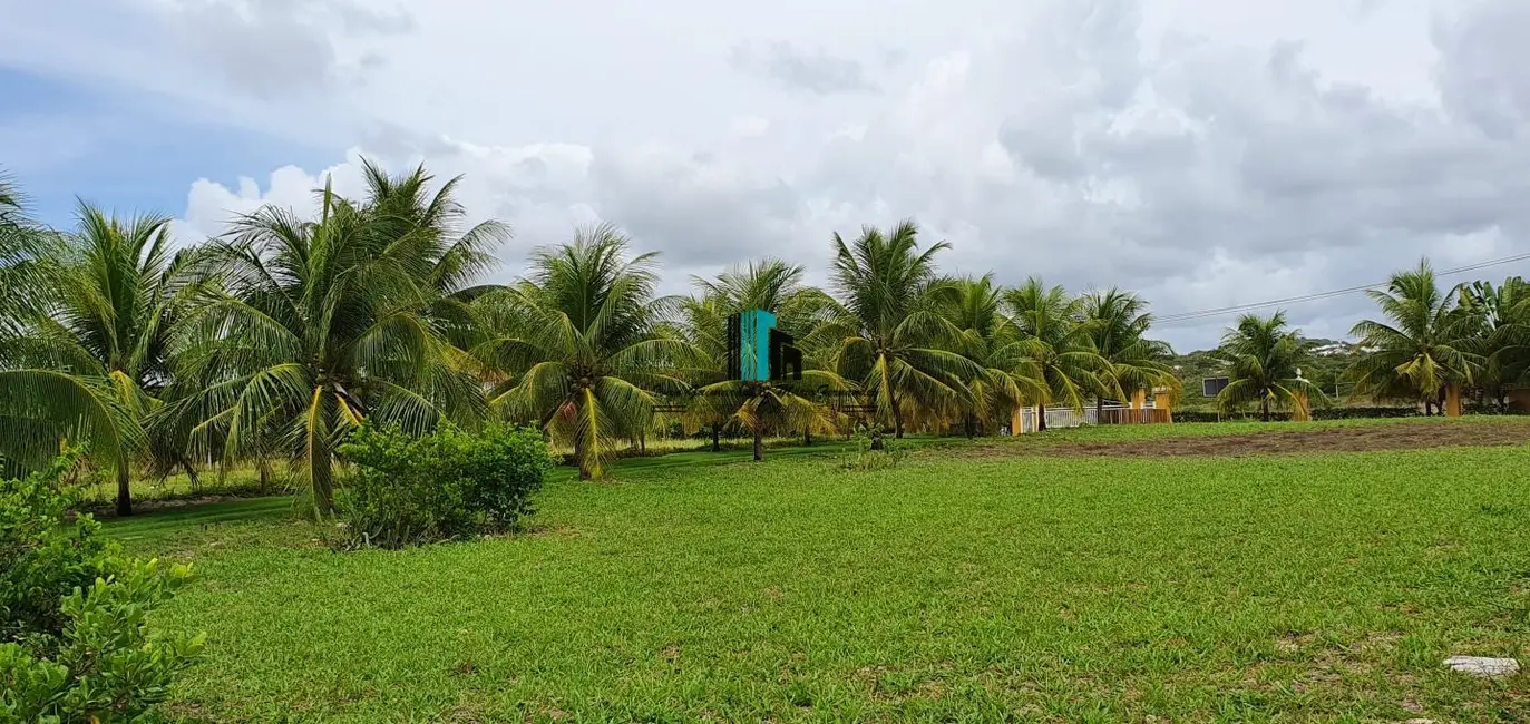 Foto 4 de Terreno / Lote à venda, 2050m2 em Camacari - BA