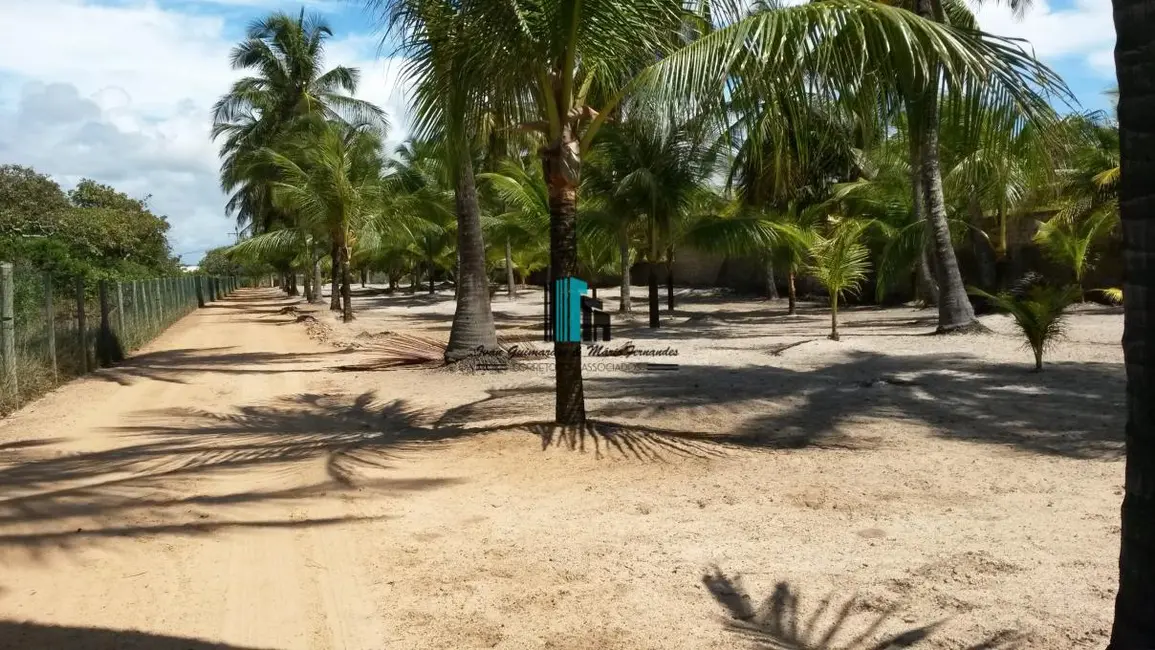 Foto 3 de Terreno / Lote à venda, 9000m2 em Camacari - BA