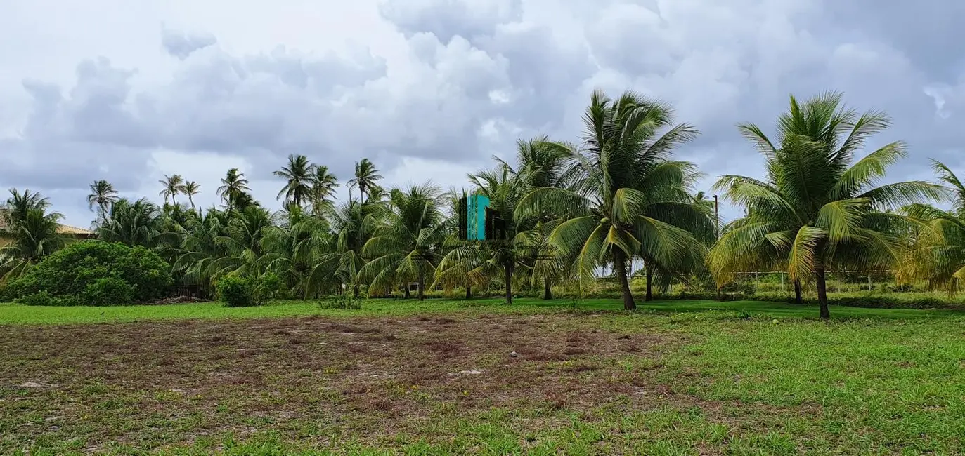 Foto 6 de Terreno / Lote à venda, 9000m2 em Camacari - BA
