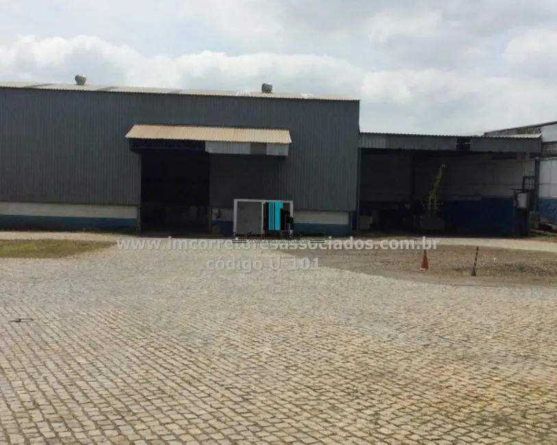 Foto 3 de Armazém / Galpão para alugar em Uruguai, Salvador - BA