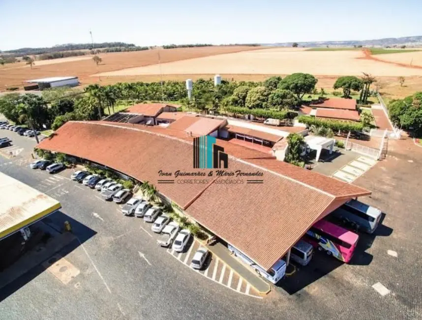 Foto 3 de Apartamento à venda, 39362m2 em Setor Central, Goiatuba - GO