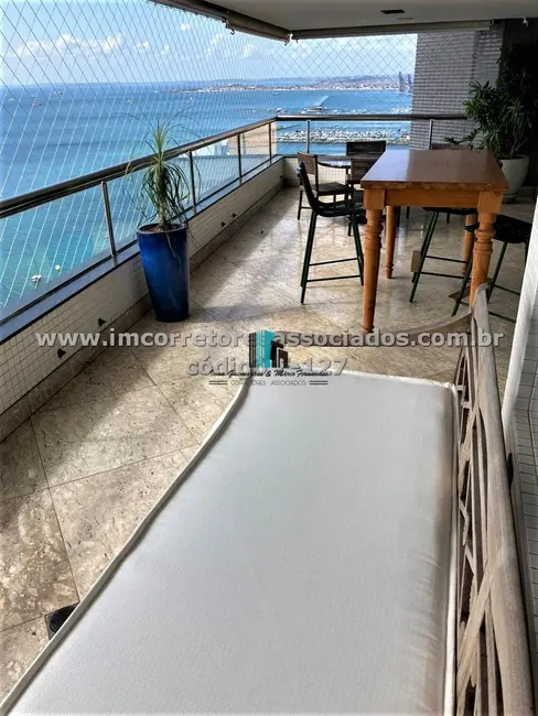 Apartamento com 3 quartos para alugar, 288m2 em Vitória, Salvador - BA - imagem 5 Foto 5 de Apartamento com 3 quartos para alugar, 288m2 em Vitória, Salvador - BA