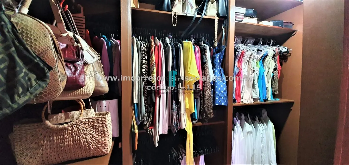 Foto 14 de Apartamento à venda em Ondina, Salvador - BA