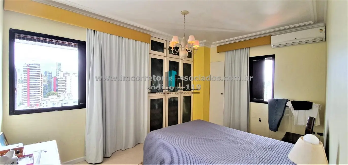 Foto 12 de Apartamento à venda em Ondina, Salvador - BA