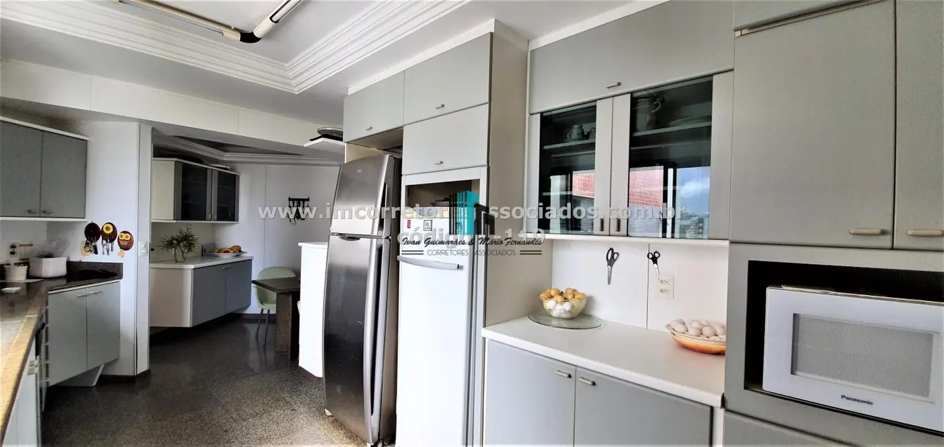 Foto 9 de Apartamento à venda em Ondina, Salvador - BA