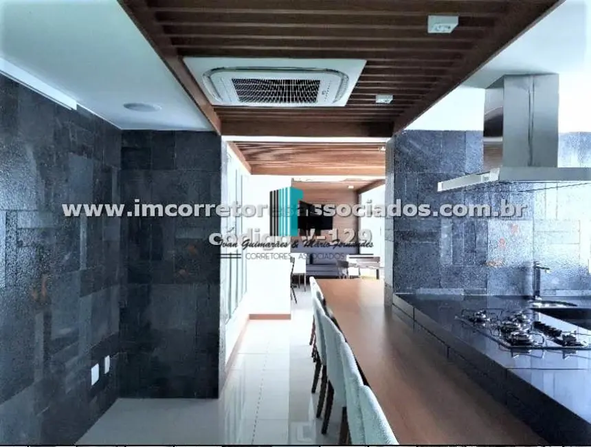 Foto 16 de Apartamento à venda em Barra, Salvador - BA