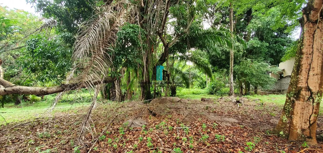 Foto 2 de Terreno / Lote à venda, 3603m2 em Camacari - BA