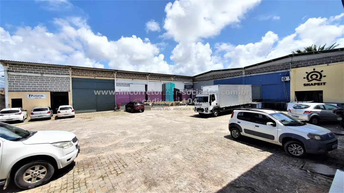 Armazém / Galpão para alugar, 400m2 em Recreio Ipitanga, Lauro De Freitas - BA - imagem 6 Foto 6 de Armazém / Galpão para alugar, 400m2 em Recreio Ipitanga, Lauro De Freitas - BA