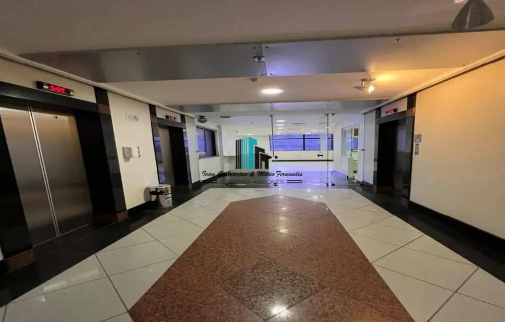 Sala Comercial para alugar, 340m2 em Itaigara, Salvador - BA - imagem 8 Foto 8 de Sala Comercial para alugar, 340m2 em Itaigara, Salvador - BA