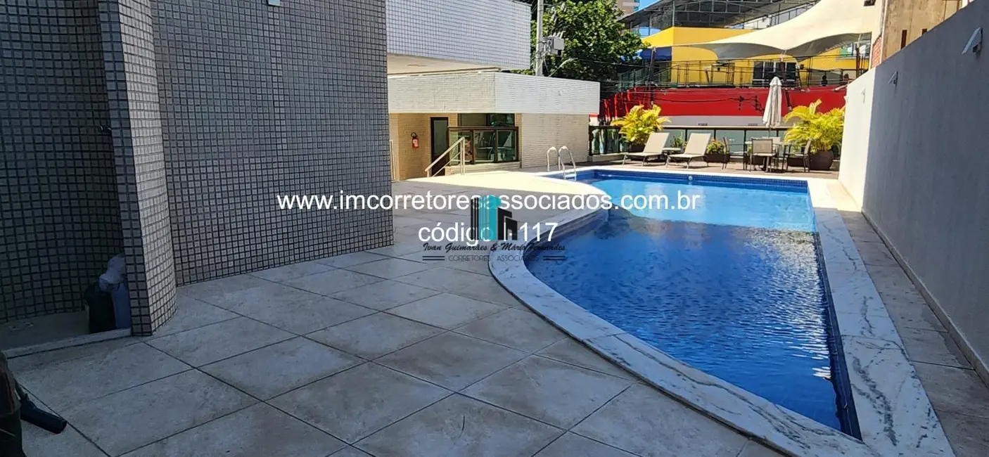 Foto 12 de Apartamento à venda em Barra, Salvador - BA