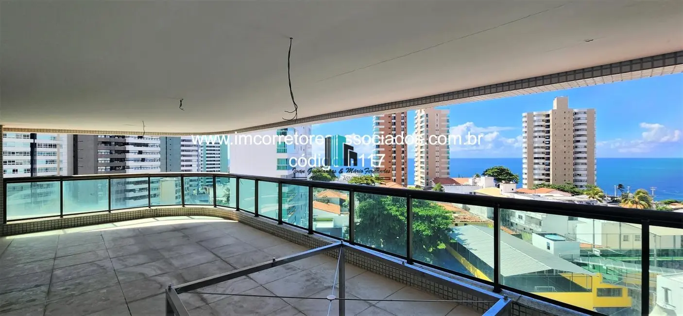 Foto 3 de Apartamento à venda em Barra, Salvador - BA