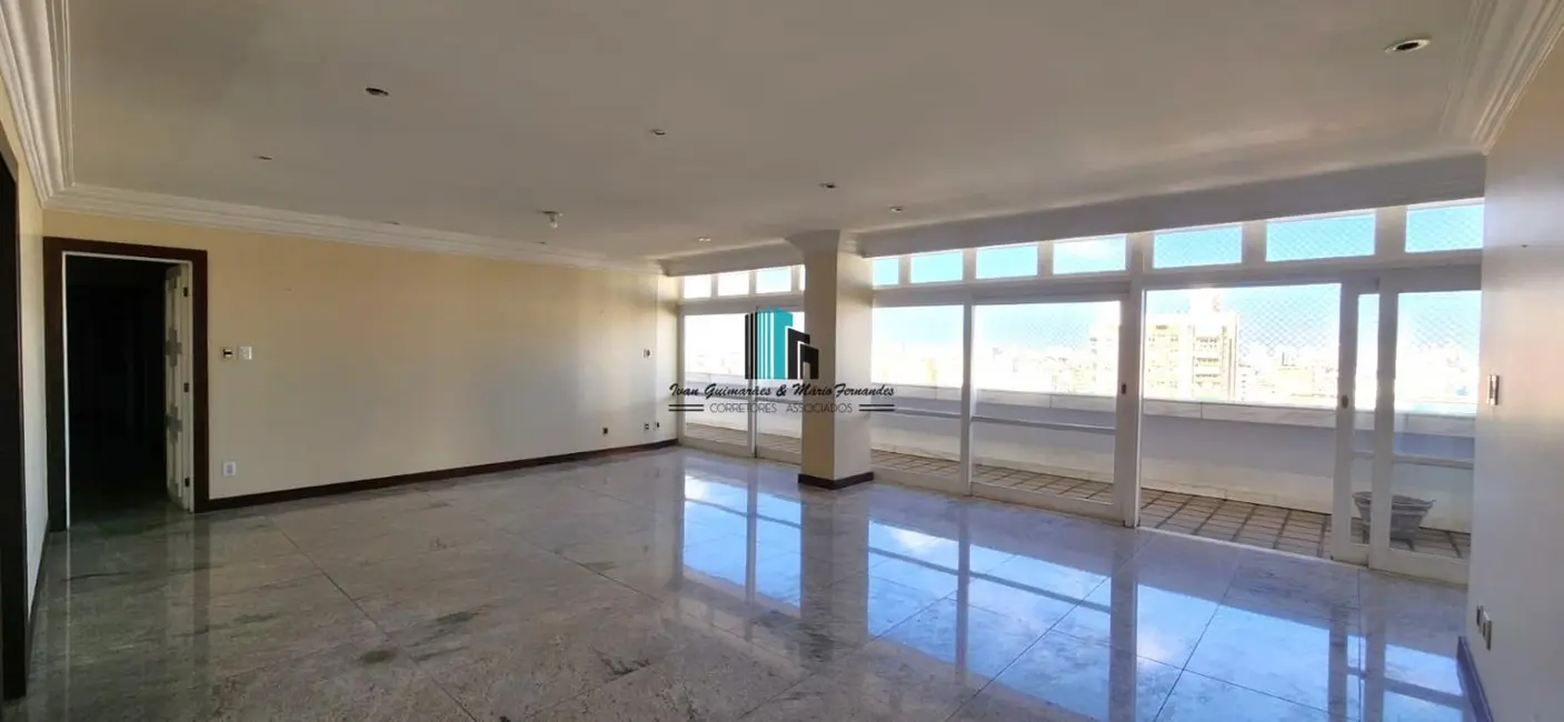 Apartamento à venda, 270m2 em Campo Grande, Salvador - BA - imagem 5 Foto 5 de Apartamento à venda, 270m2 em Campo Grande, Salvador - BA