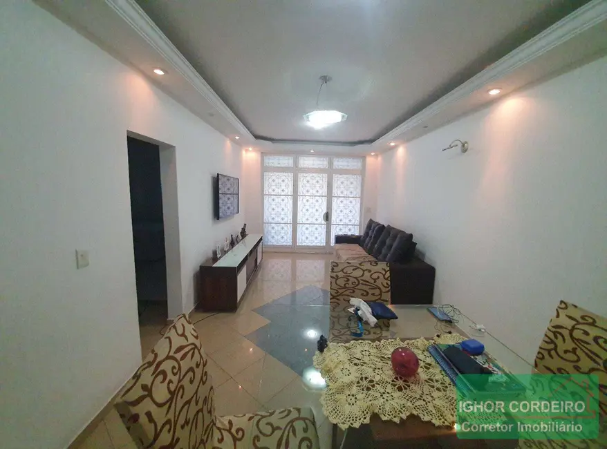 Foto 2 de Casa com 2 quartos à venda, 101m2 em Todos os Santos, Rio De Janeiro - RJ