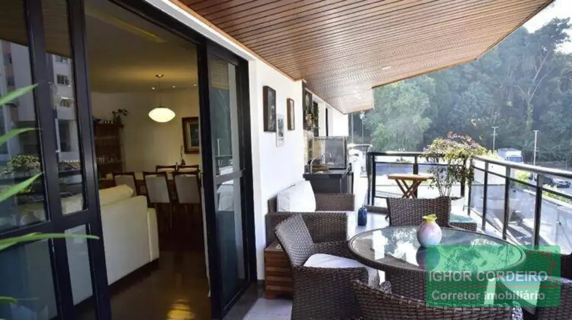 Apartamento com 3 quartos à venda, 240m2 em Freguesia (Jacarepaguá), Rio De Janeiro - RJ - imagem 1 Foto 1 de Apartamento com 3 quartos à venda, 240m2 em Freguesia (Jacarepaguá), Rio De Janeiro - RJ