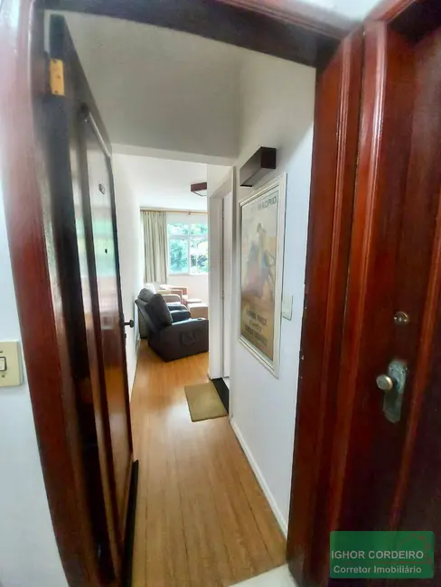 Apartamento com 2 quartos à venda, 74m2 em Laranjeiras, Rio De Janeiro - RJ - imagem 4 Foto 4 de Apartamento com 2 quartos à venda, 74m2 em Laranjeiras, Rio De Janeiro - RJ